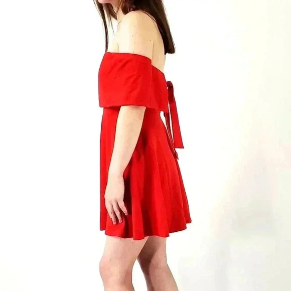 Lpa Revolve Cayenne Red Cold Shoulder Dress - S - Picture 5 of 8